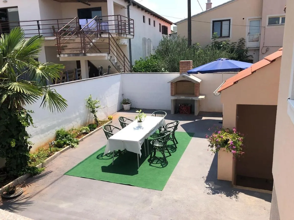 Holiday House With A Swimming Pool Zadar - 14133 Holiday home